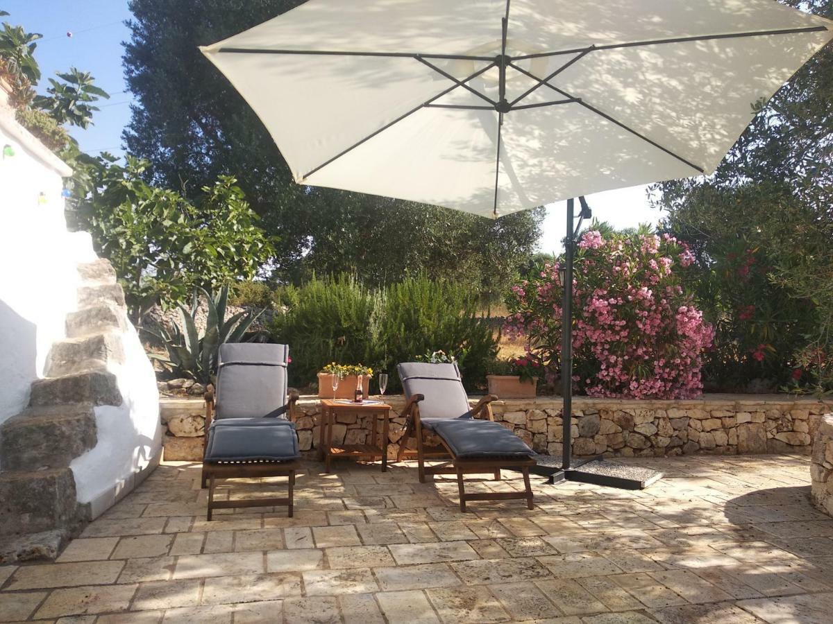 Piccolo Trullo Ostunese Le Jardin De Sophie' Ostuni Dış mekan fotoğraf